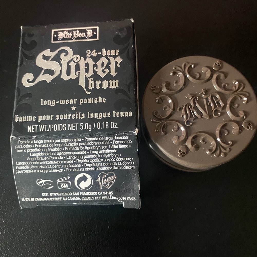 KVD brow pomade